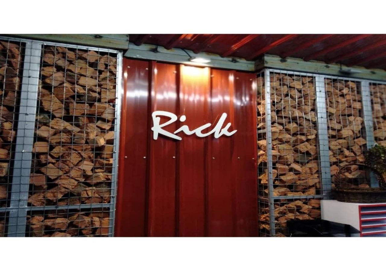 Rick Resort Teluk Intan Exterior foto