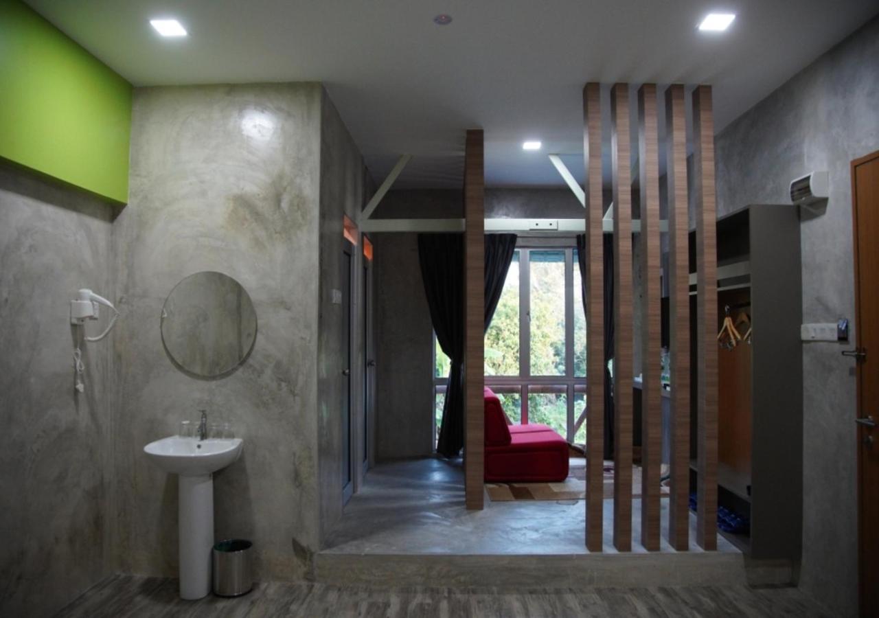 Rick Resort Teluk Intan Exterior foto