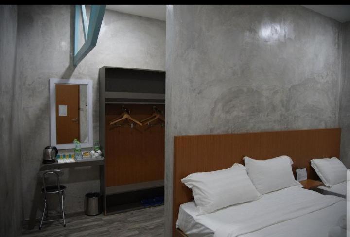 Rick Resort Teluk Intan Exterior foto