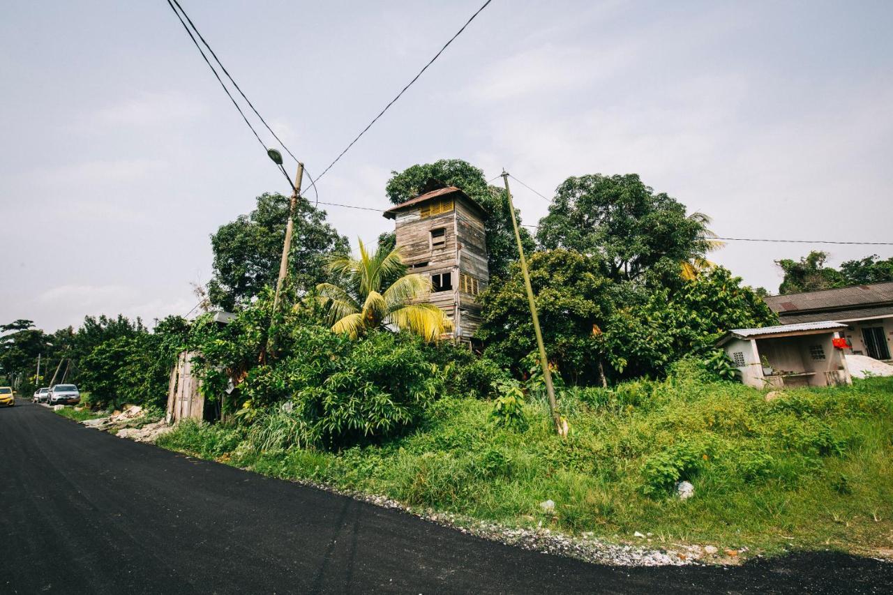 Rick Resort Teluk Intan Exterior foto